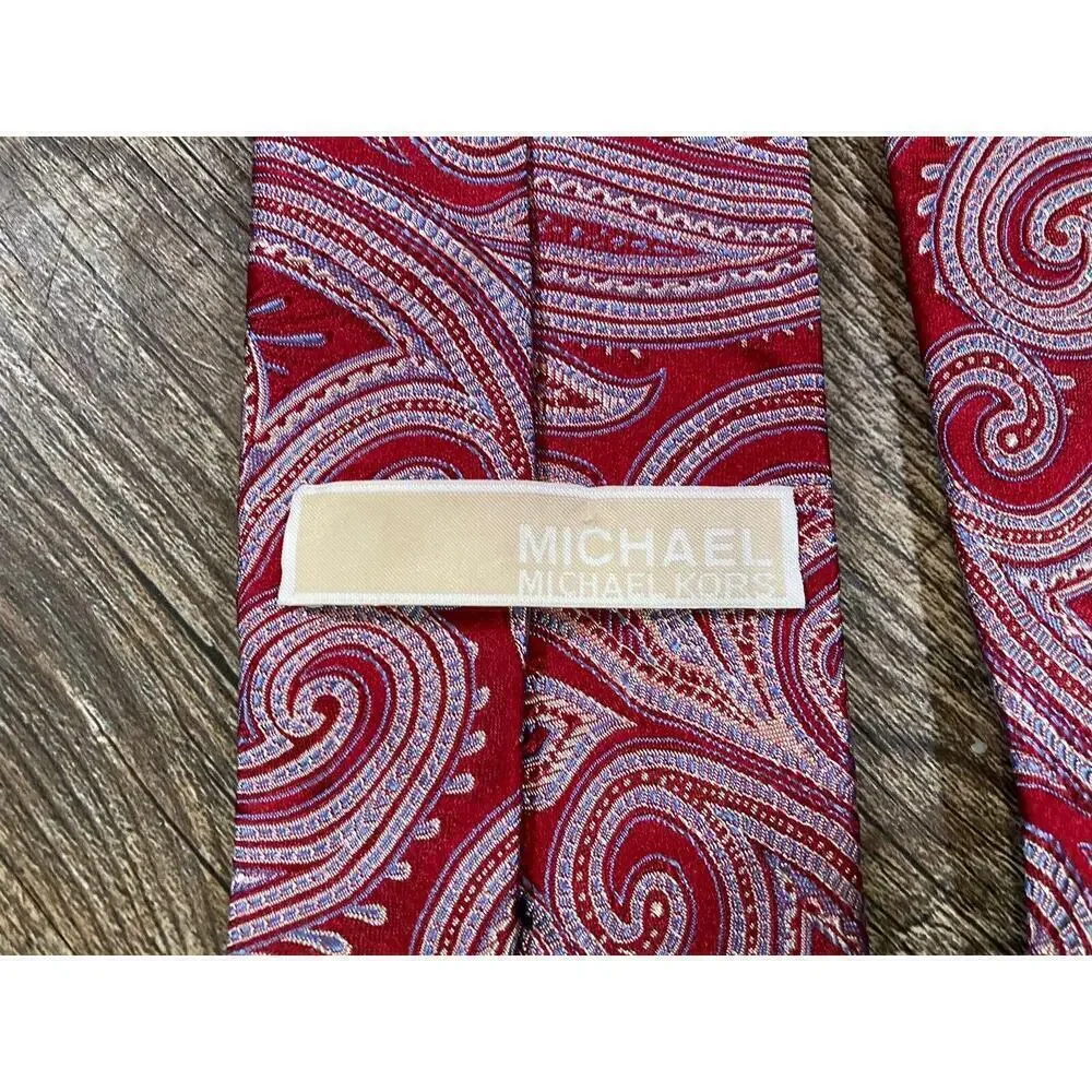 Michael Kors Men’s Red Paisley Print Designer 100% Silk Neck Tie 3.25” x 59”